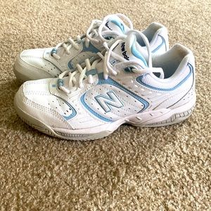 New Balance 654 shoes size 8